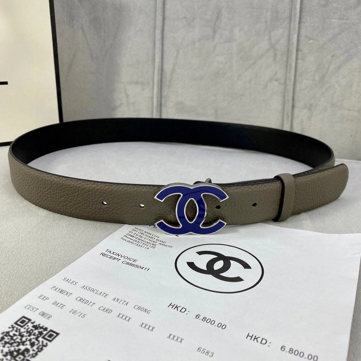 DOUBLE CC 30MM STRETCH BELT IN WHITE CALFSKIN GOLD CHAIN BUCKLE CRYSTAL LOGO