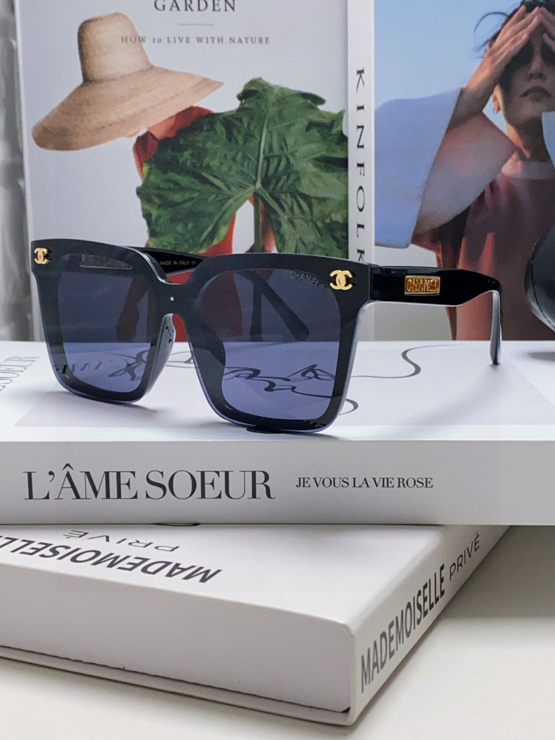 CC Sunglasses 429525