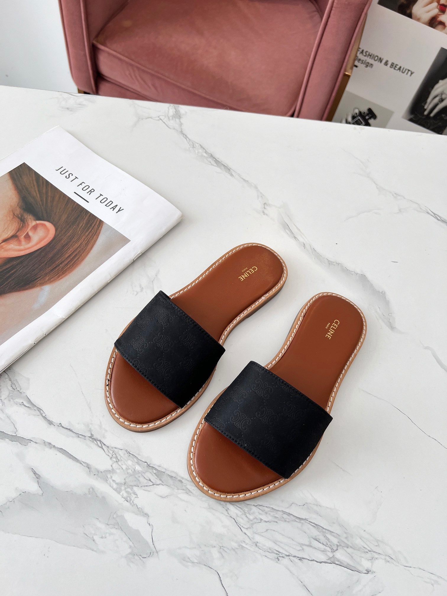 Celine 26s Slip-on Sandals Silk Fabric Leather 982645