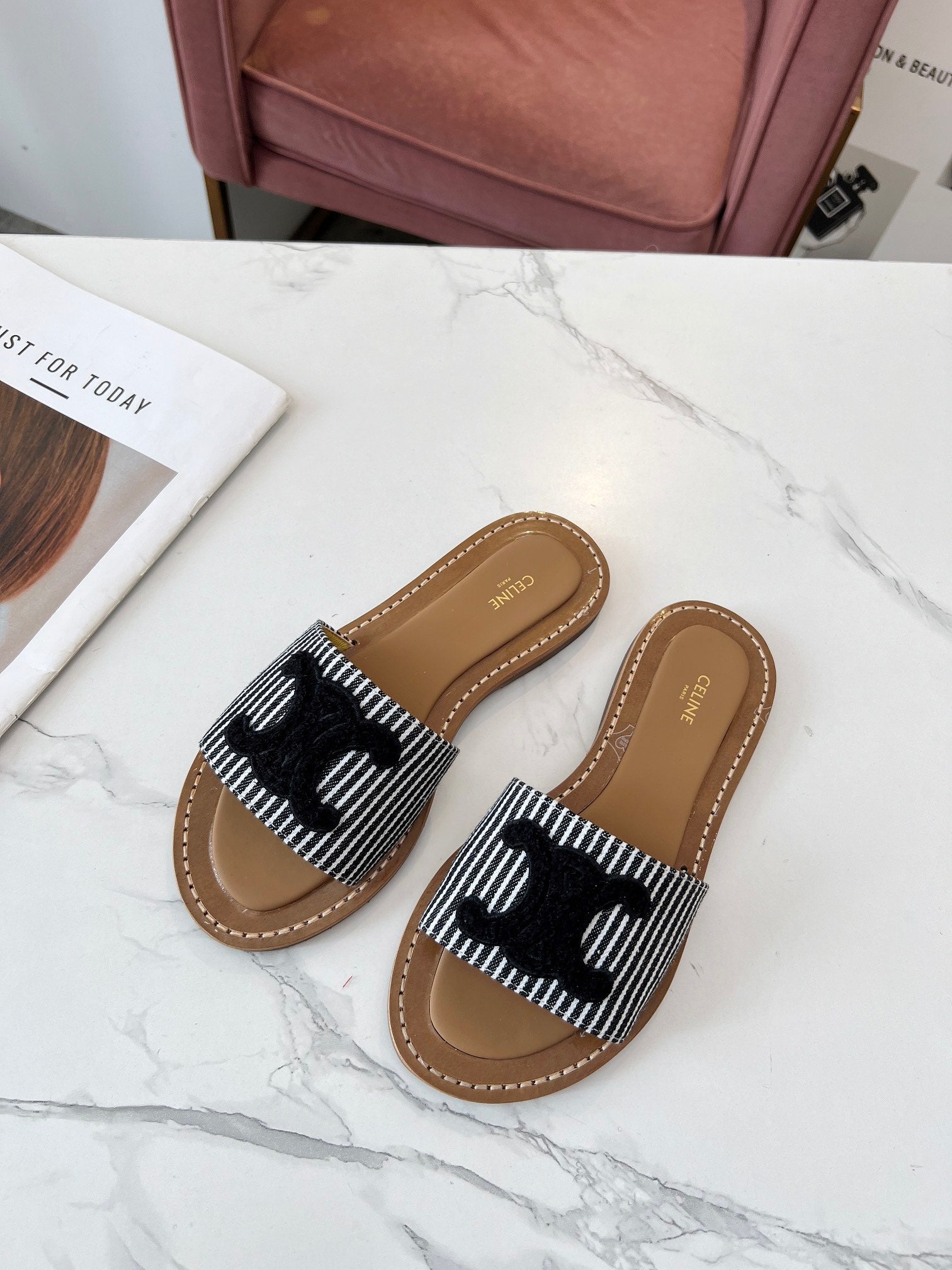 Celine 26s Slip-on Sandals Cotton Leather 982665