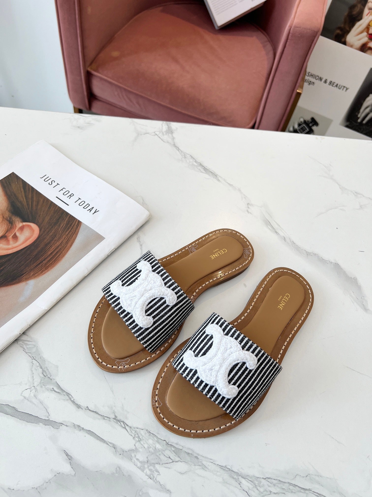 Celine 26s Slip-on Sandals Cotton Leather 982665