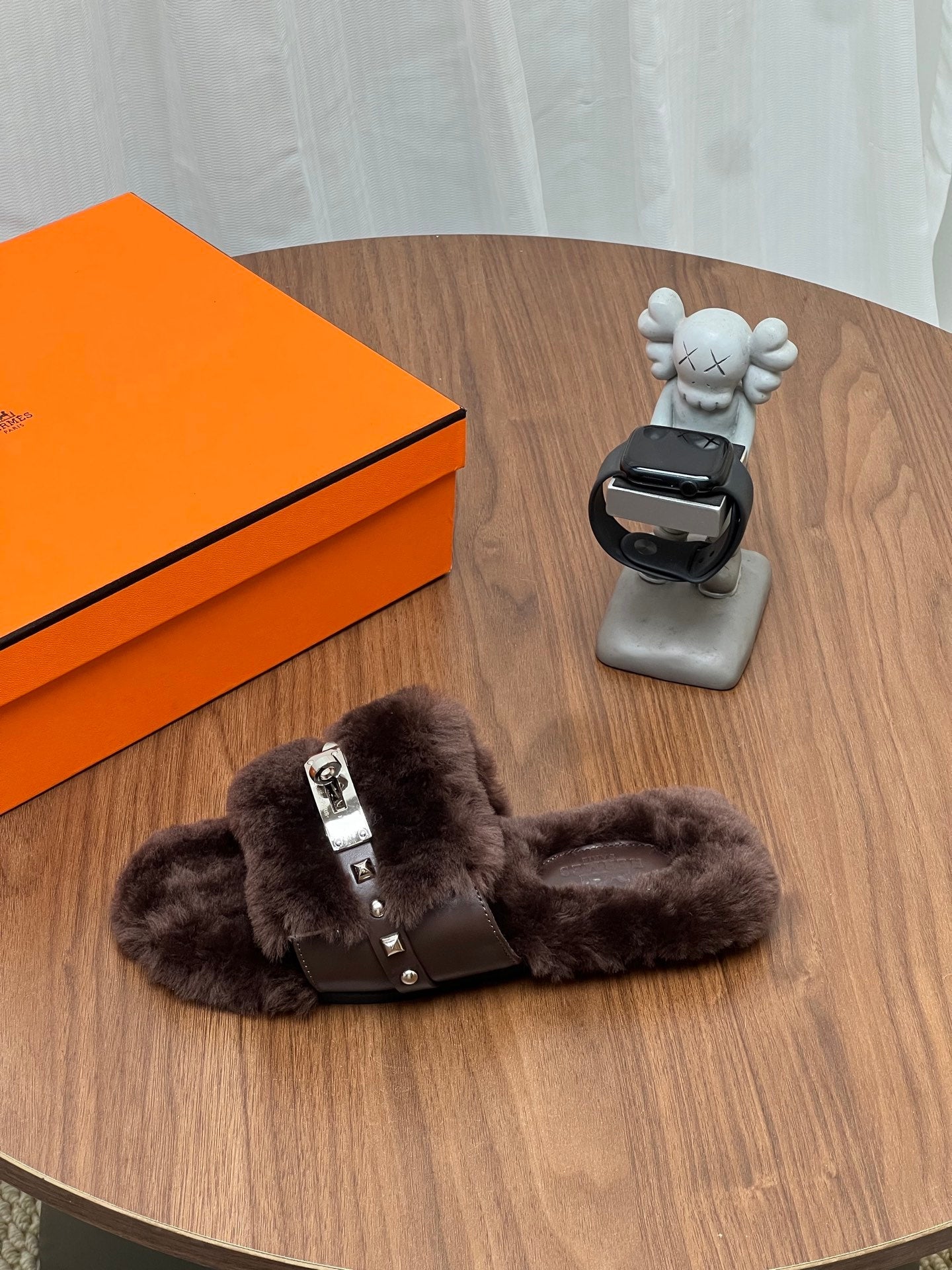 HM 26s Frenzy Mules 0.5cm Studded Shearling 177997