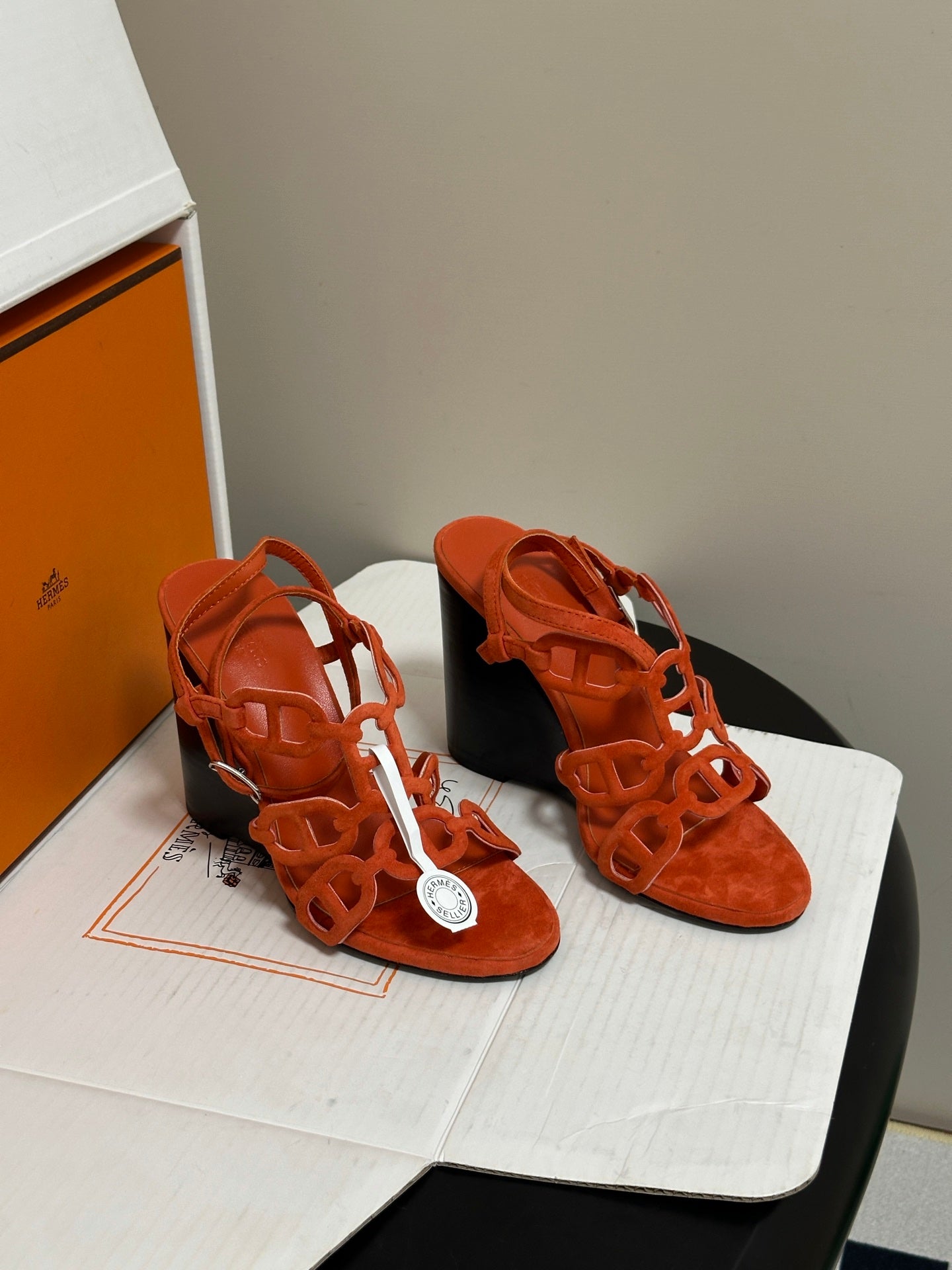 HM 26s Noumea 85 Sandals 8.5cm Leather 185843