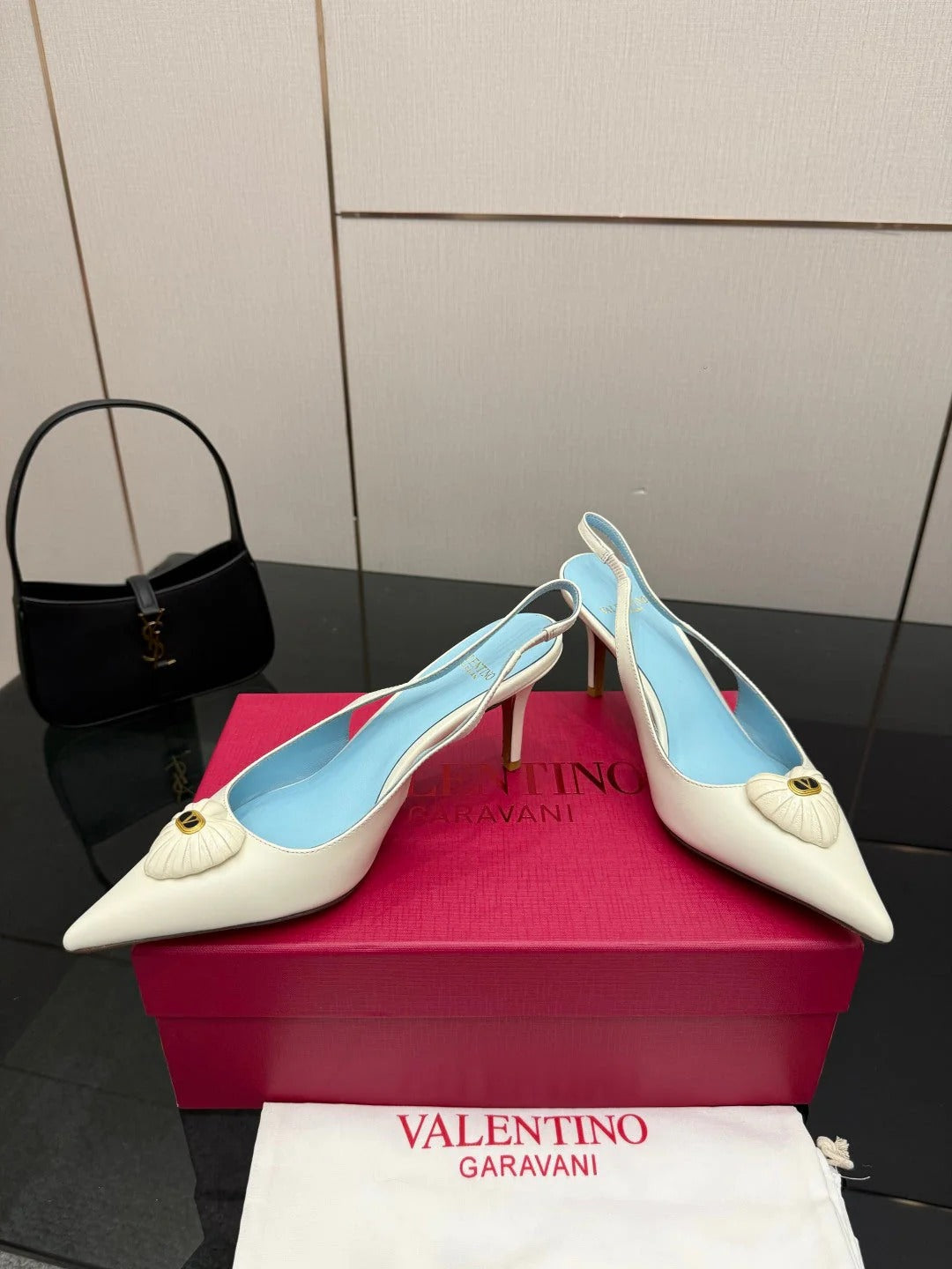 VT 26s Heart-Shaped Slingback 80 Blue Sheepskin