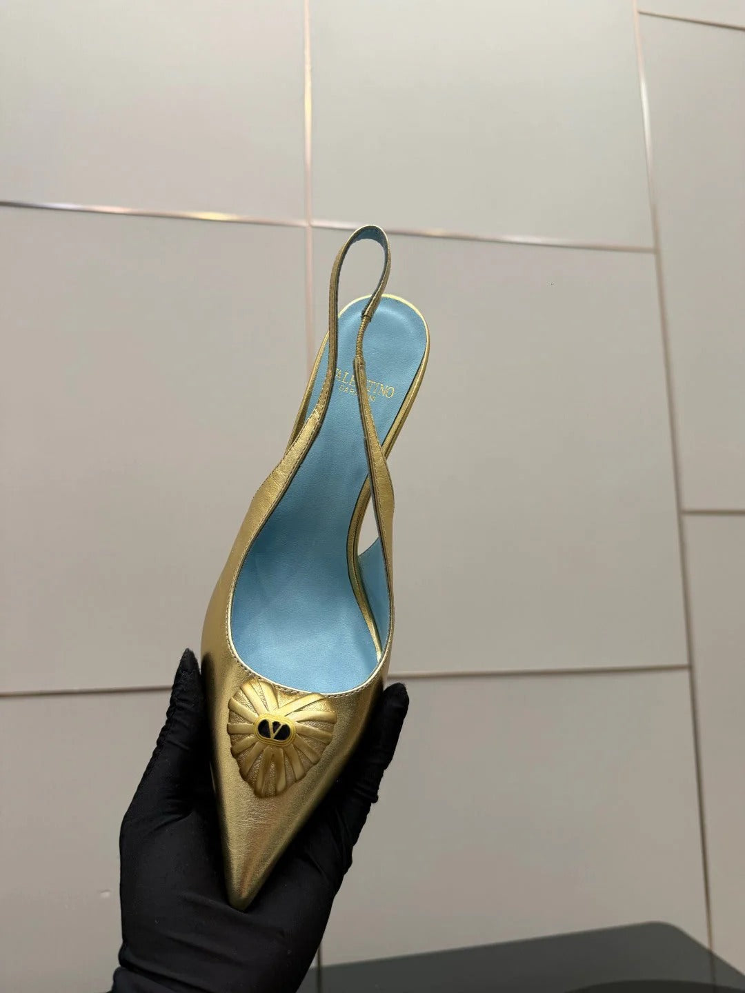 VT 26s Heart-Shaped Slingback 80 Blue Sheepskin