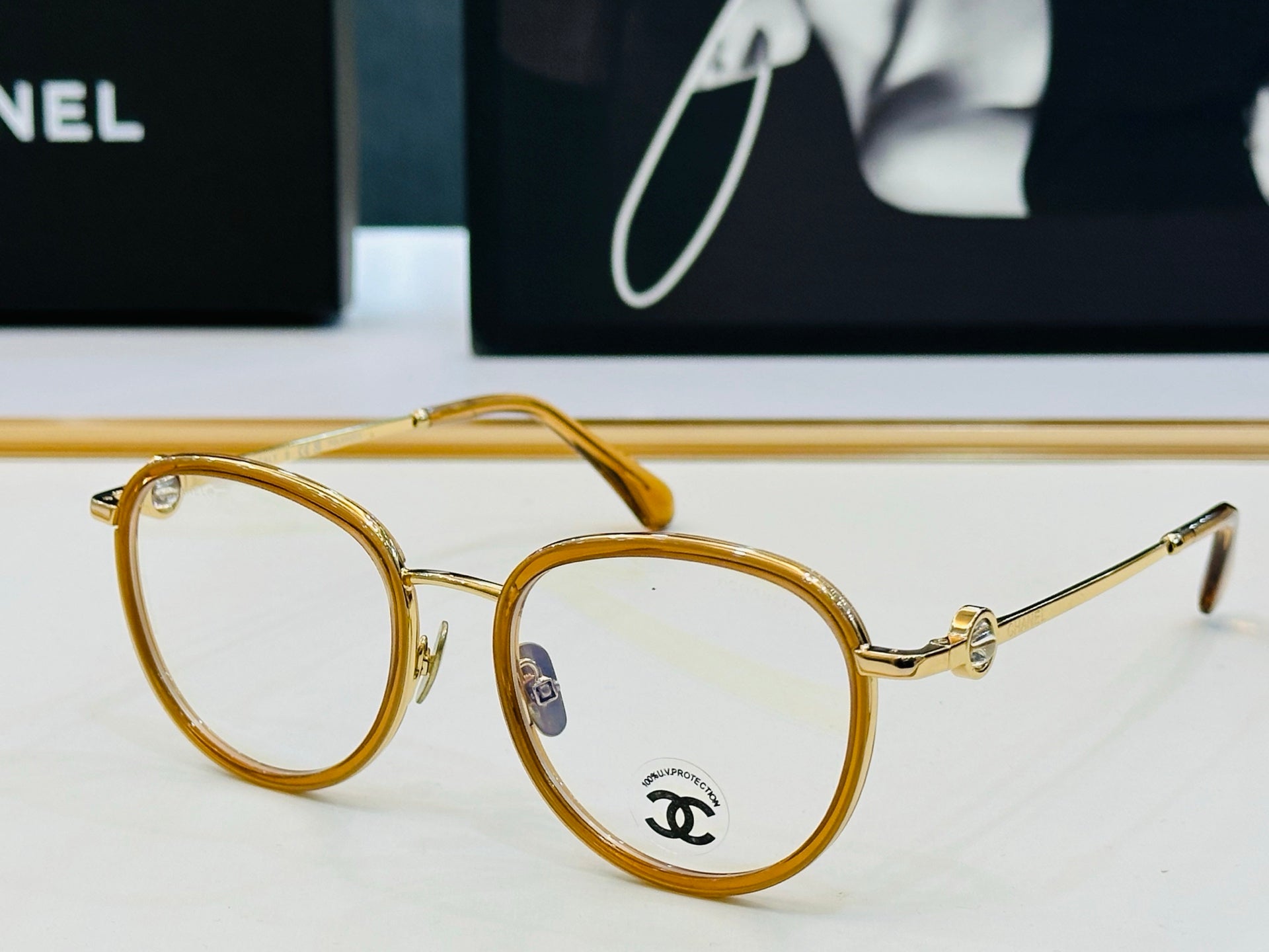 Chanel Sunglasses 697201