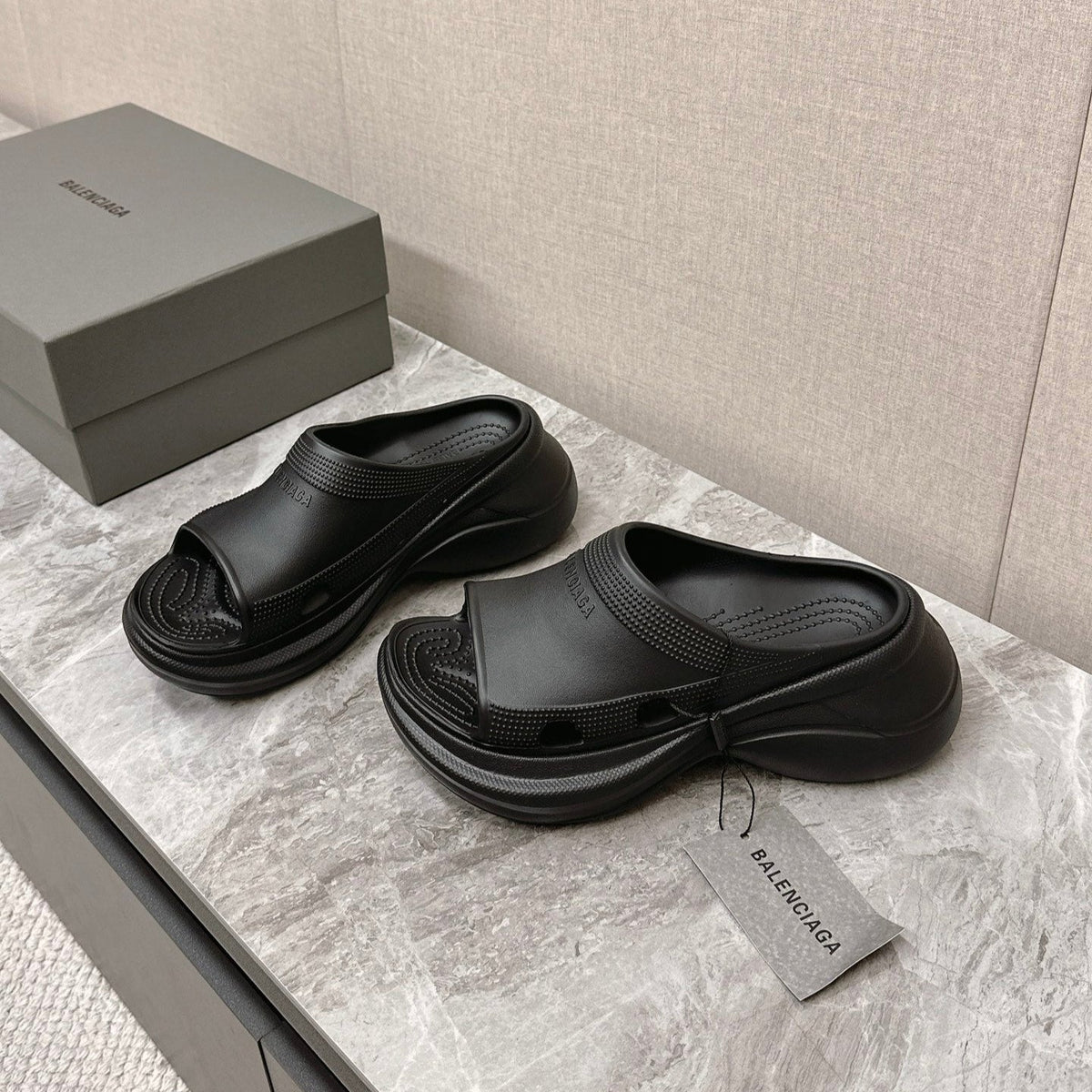 POOL CROCS SLIDE SANDAL IN BLACK RUBBER – Amejews