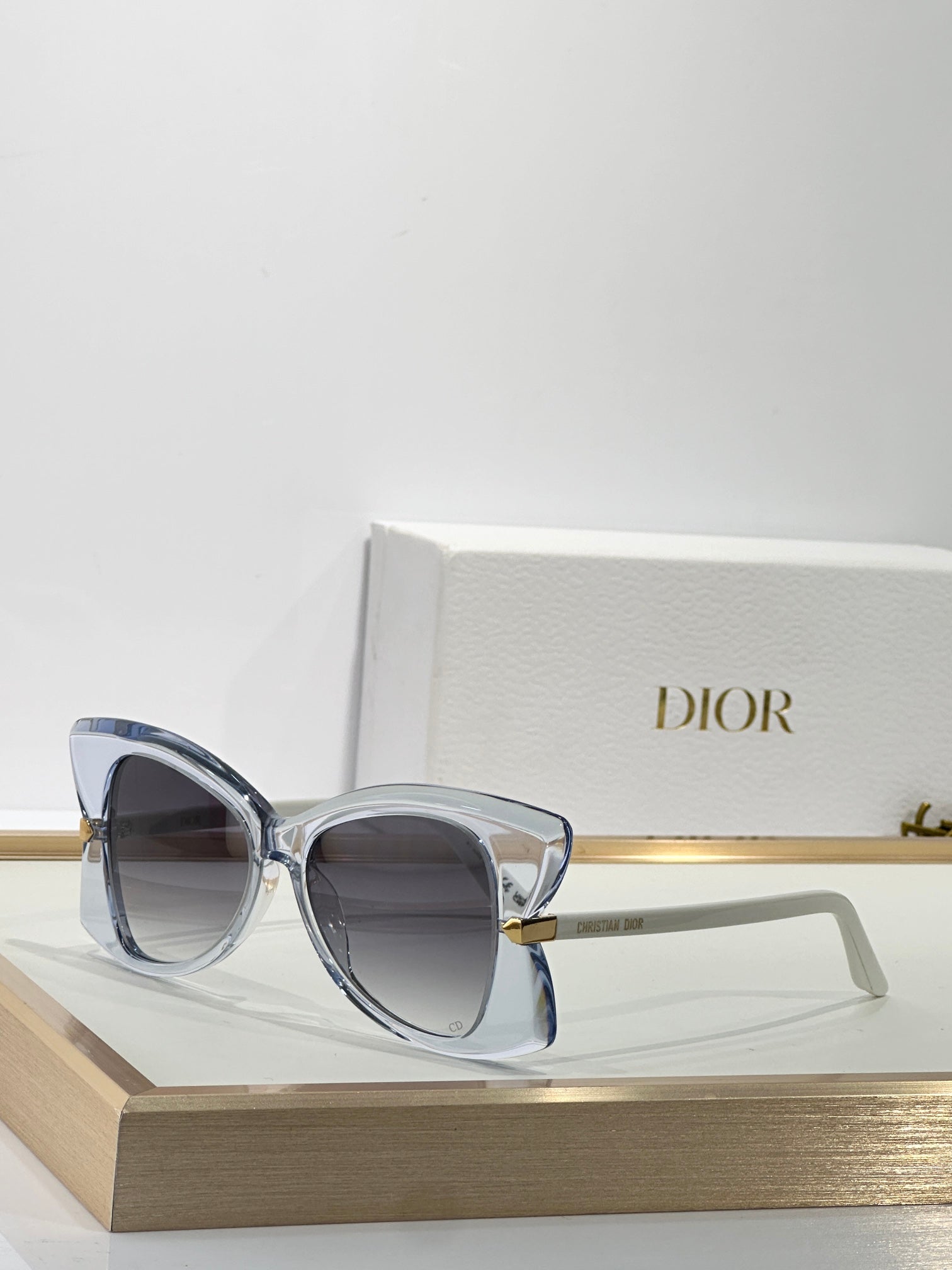 Dior Sunglasses 690884