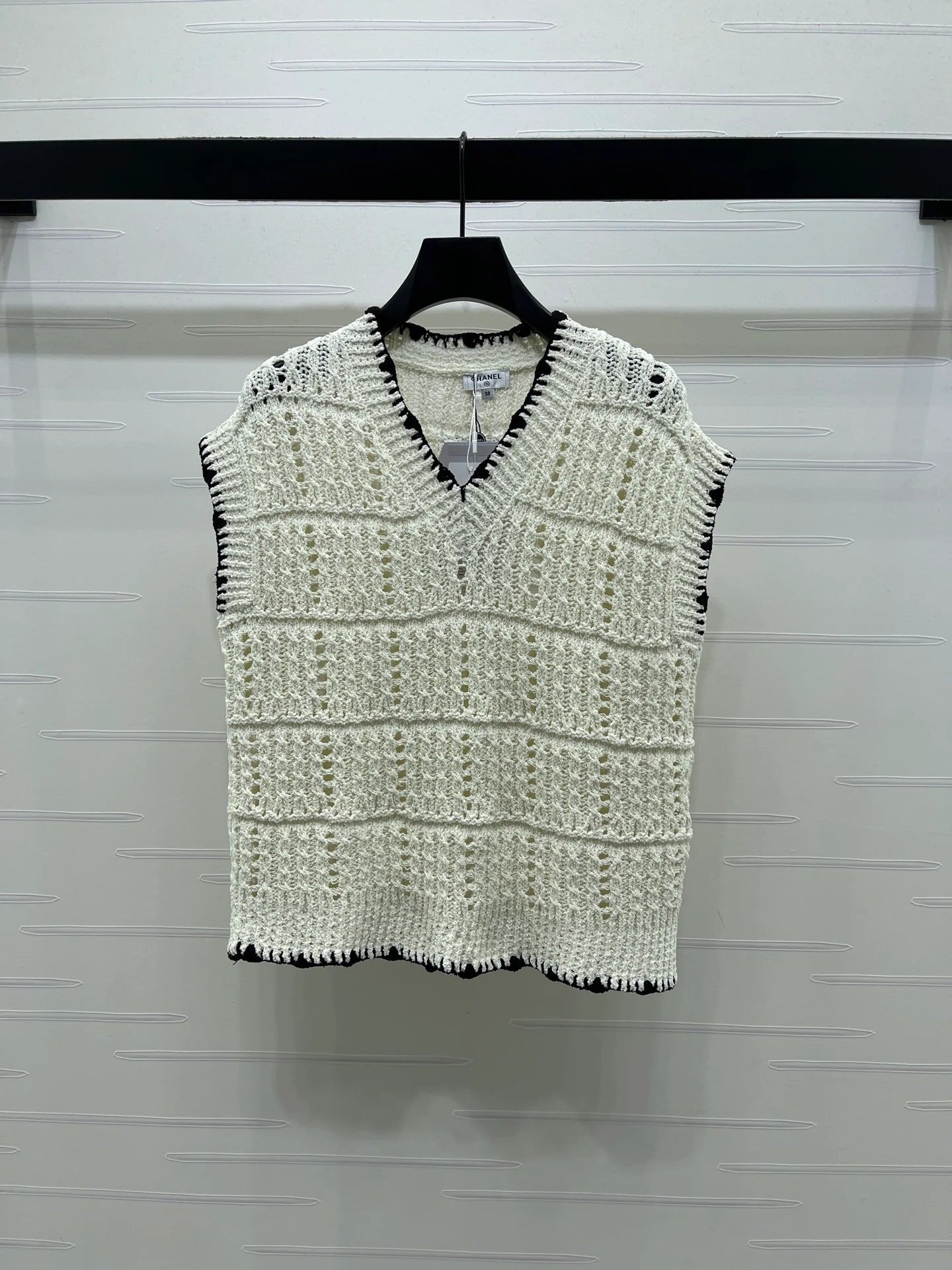 Chanel 2026 V-Neck Knit Vest Black and White Cotton Polyamide