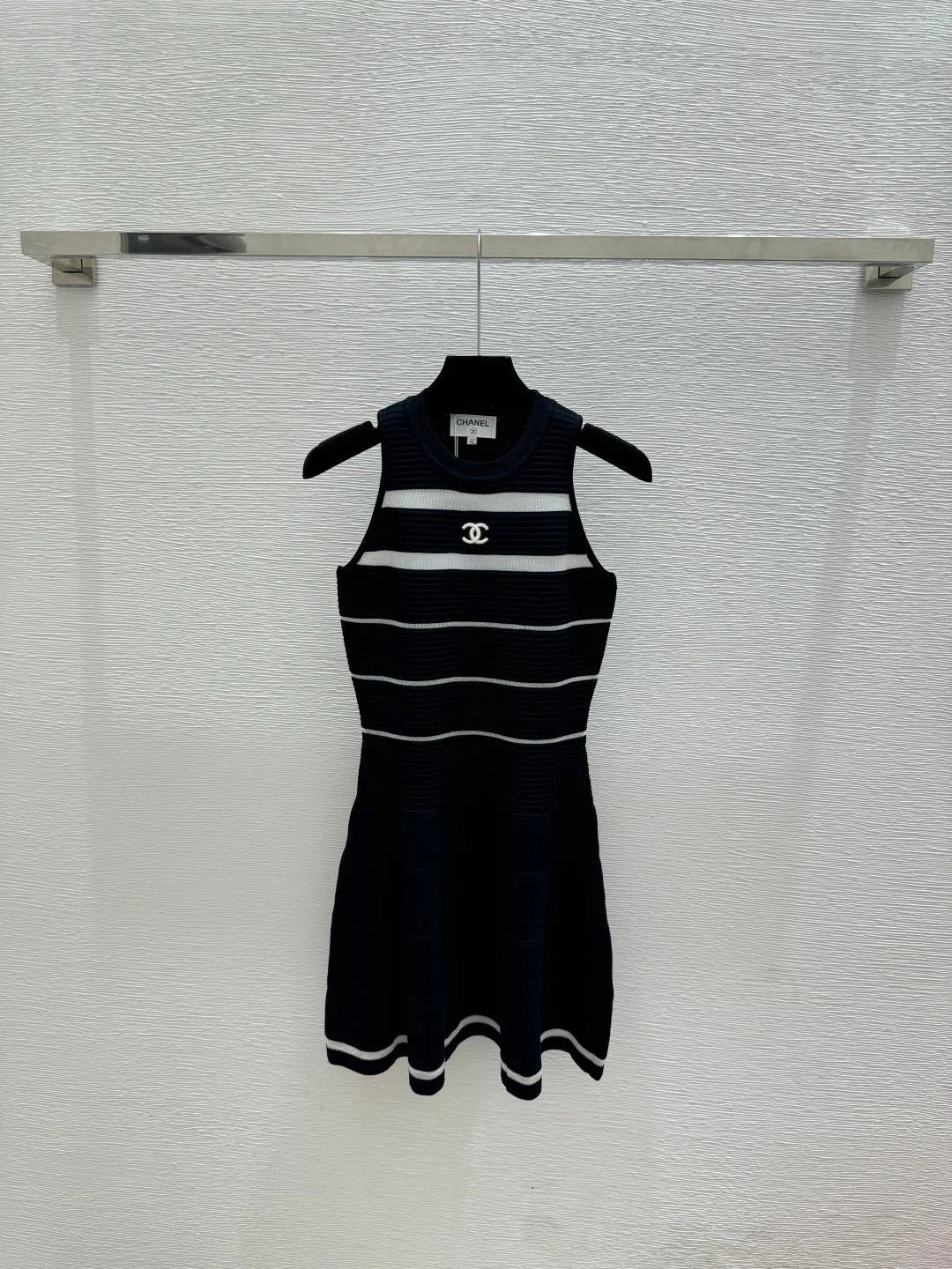 Chanel 2026 Round Neck Knitted Vest Dress Wool Cashmere 516050
