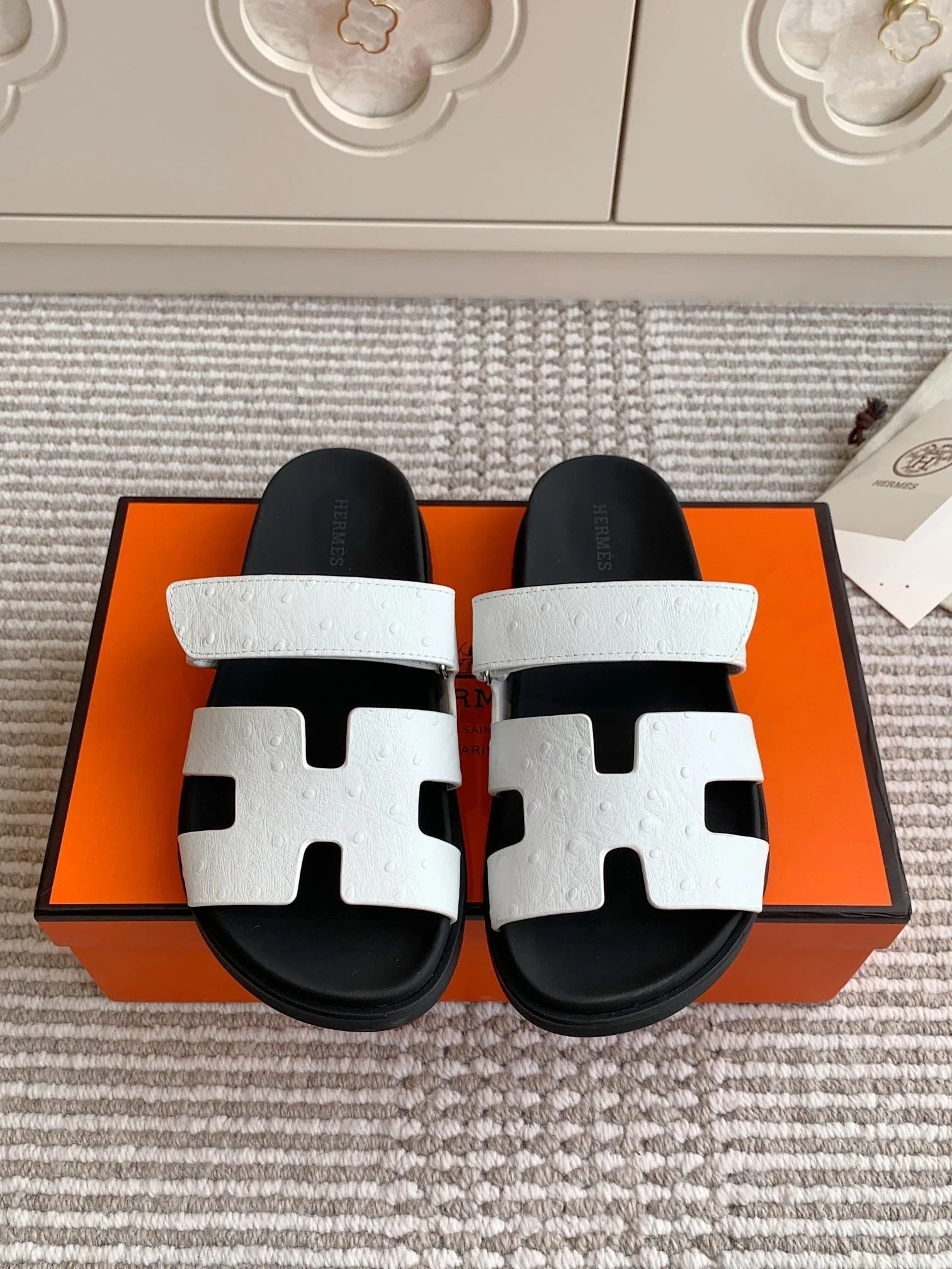 Hermes 2026 Chypre Sandal Ostrich Embossed Leather 982168
