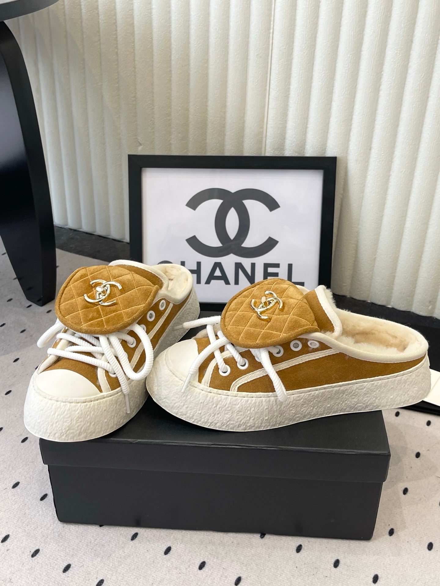 Chanel 2026 Mule Suede Wool 190036
